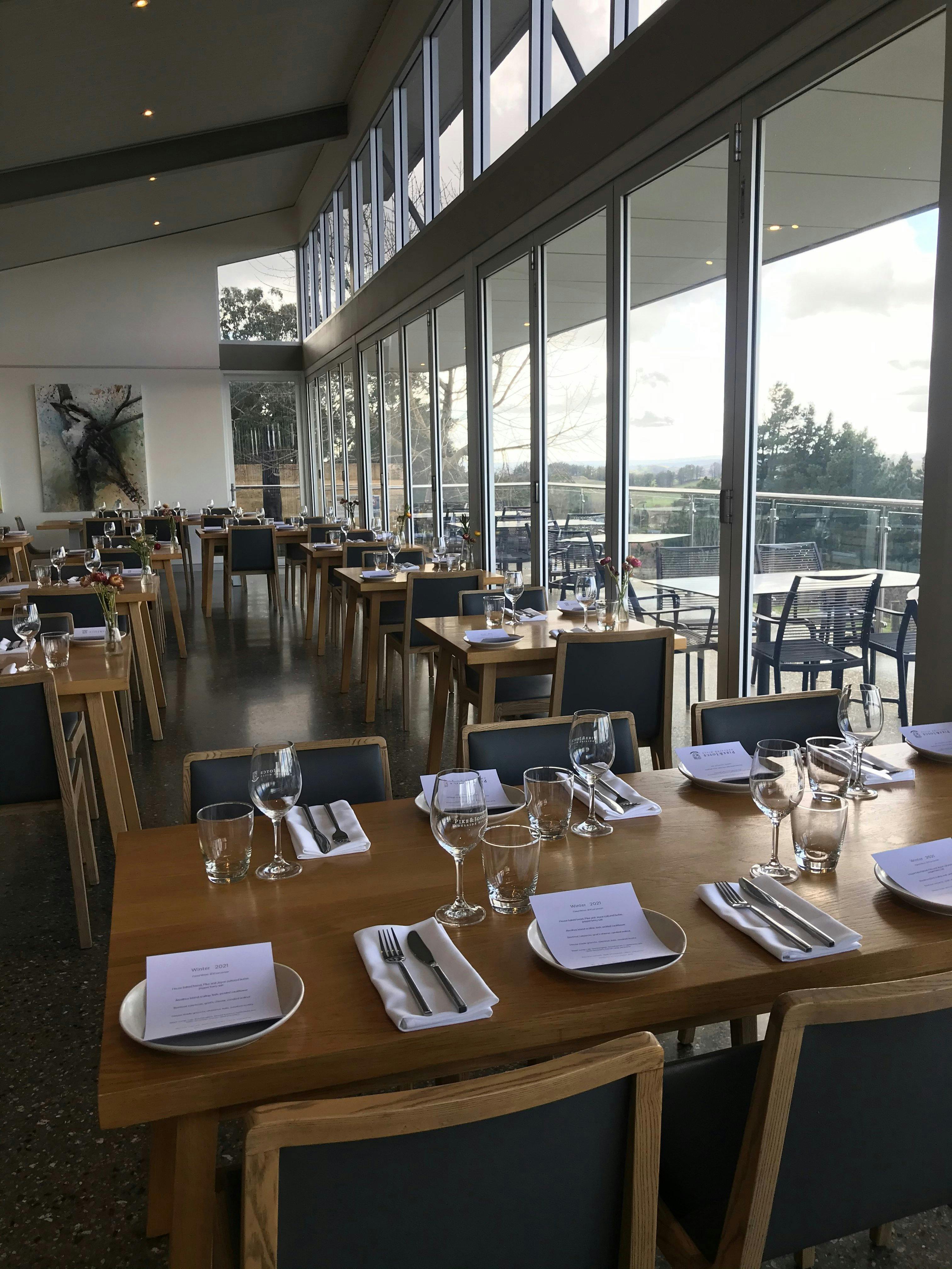 Restaurant Dining 'On Top of the Hill'  Lenswood  Open 7 days