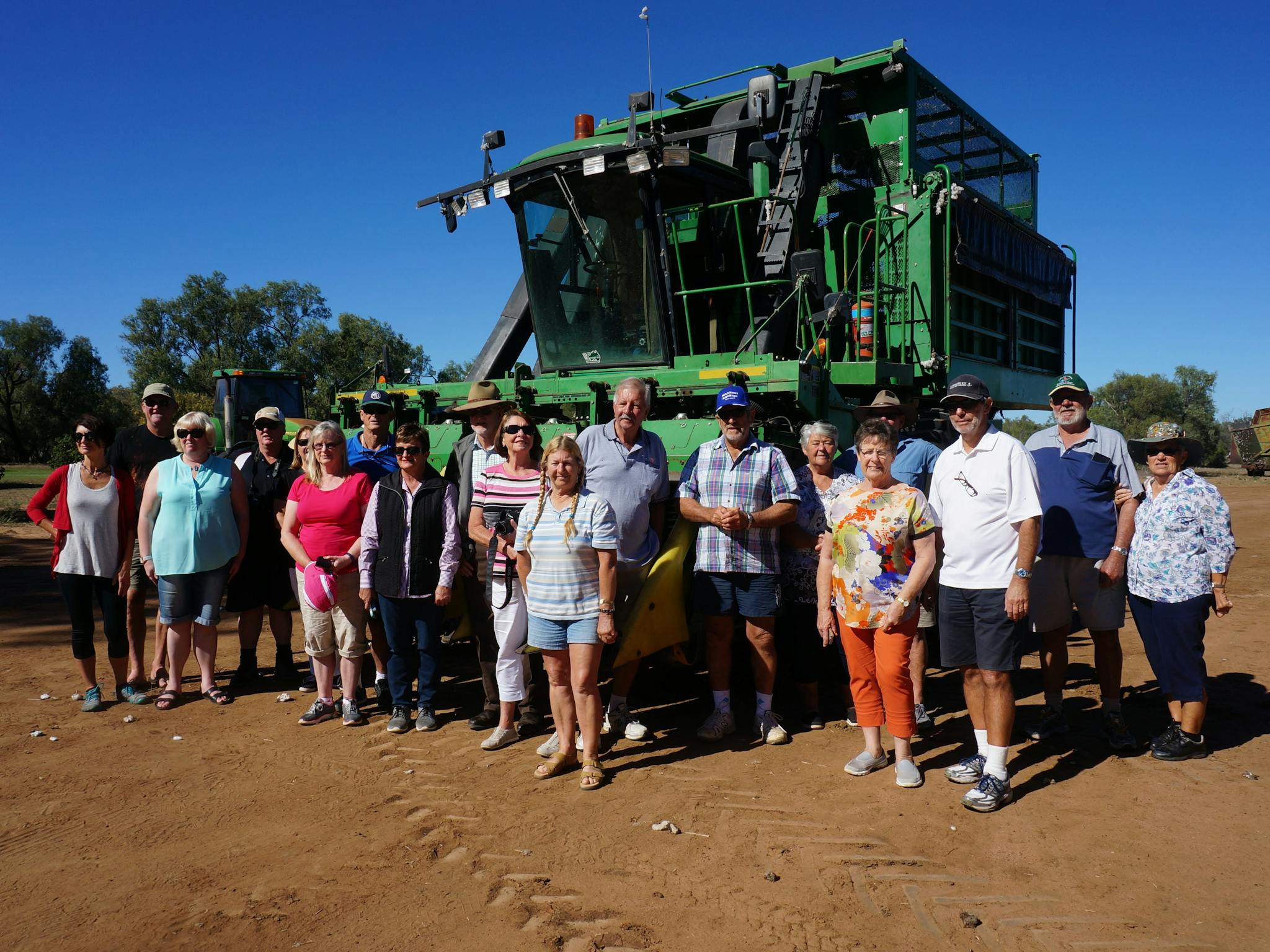 Cotton Farm and Vineyard Tour Cotton Farm and Vineyard Tour