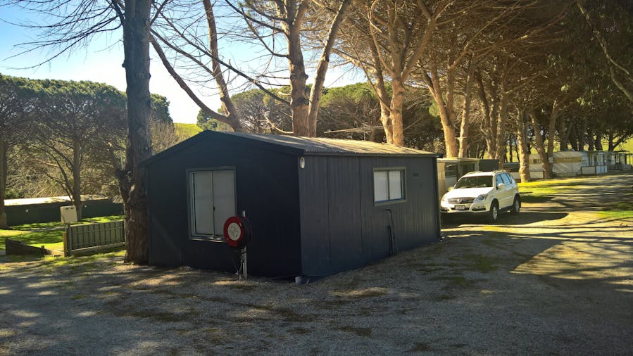CABIN FOUR NO ENSUITE