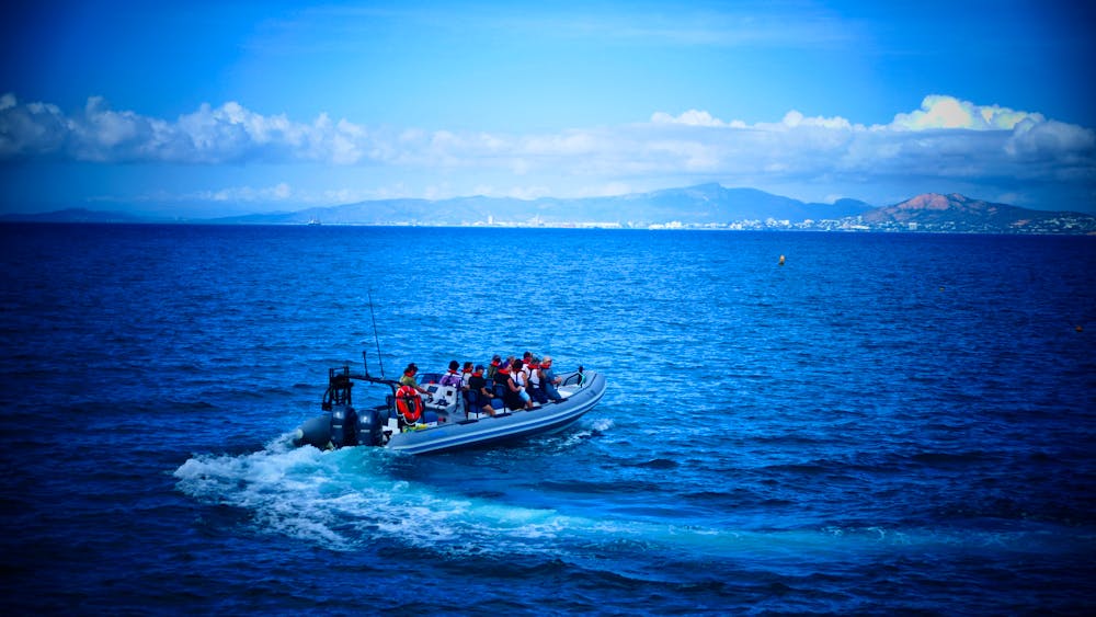 360 Magnetic island