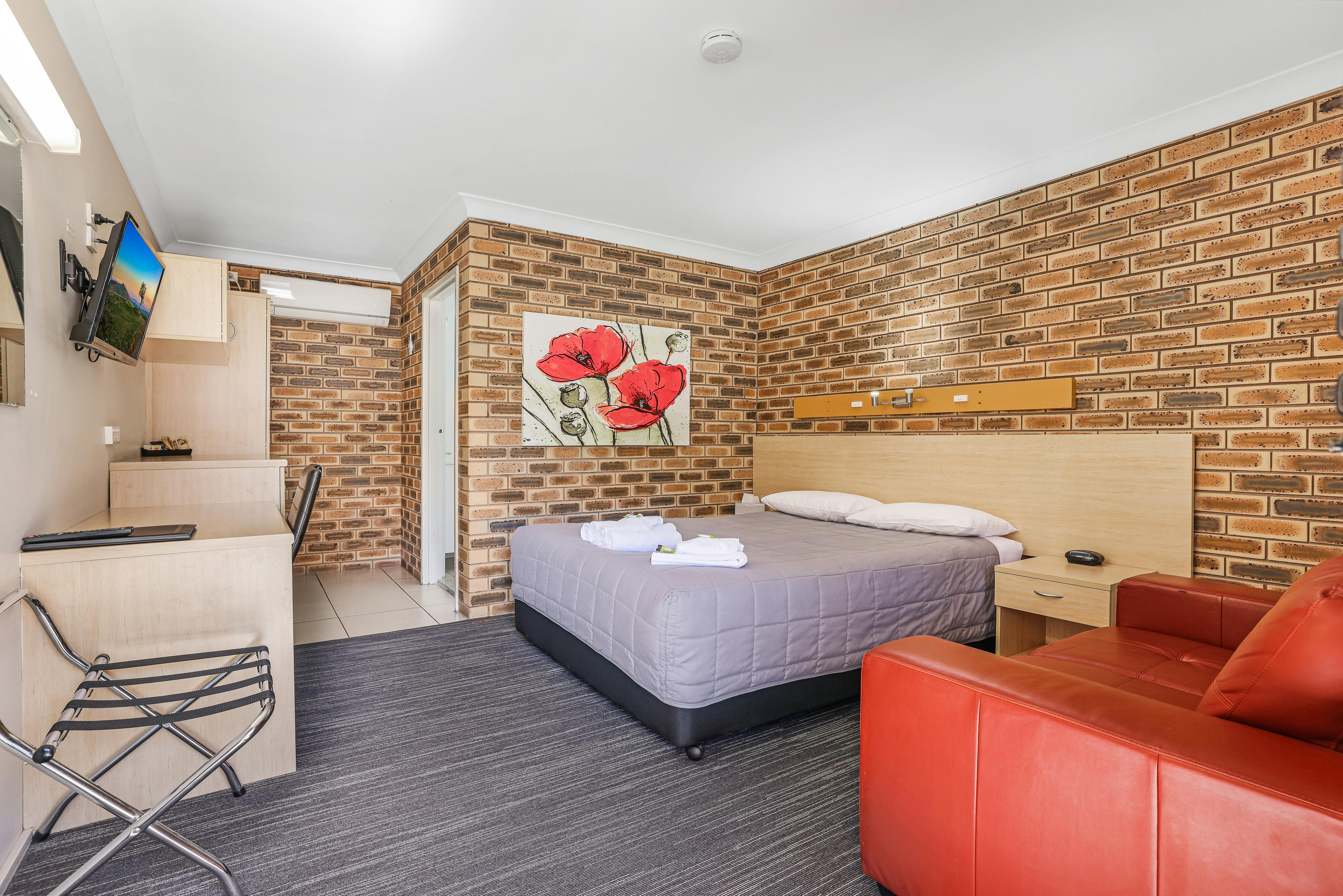 Queen Room
