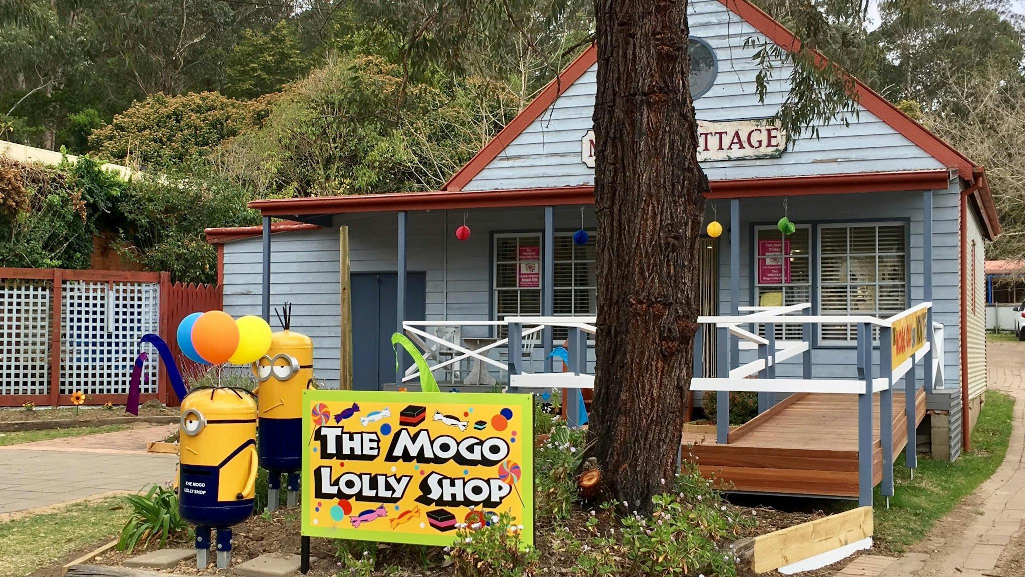 The Mogo Lolly Shop store front