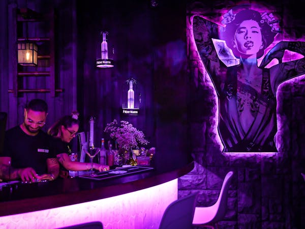 Maggie Choo Bar