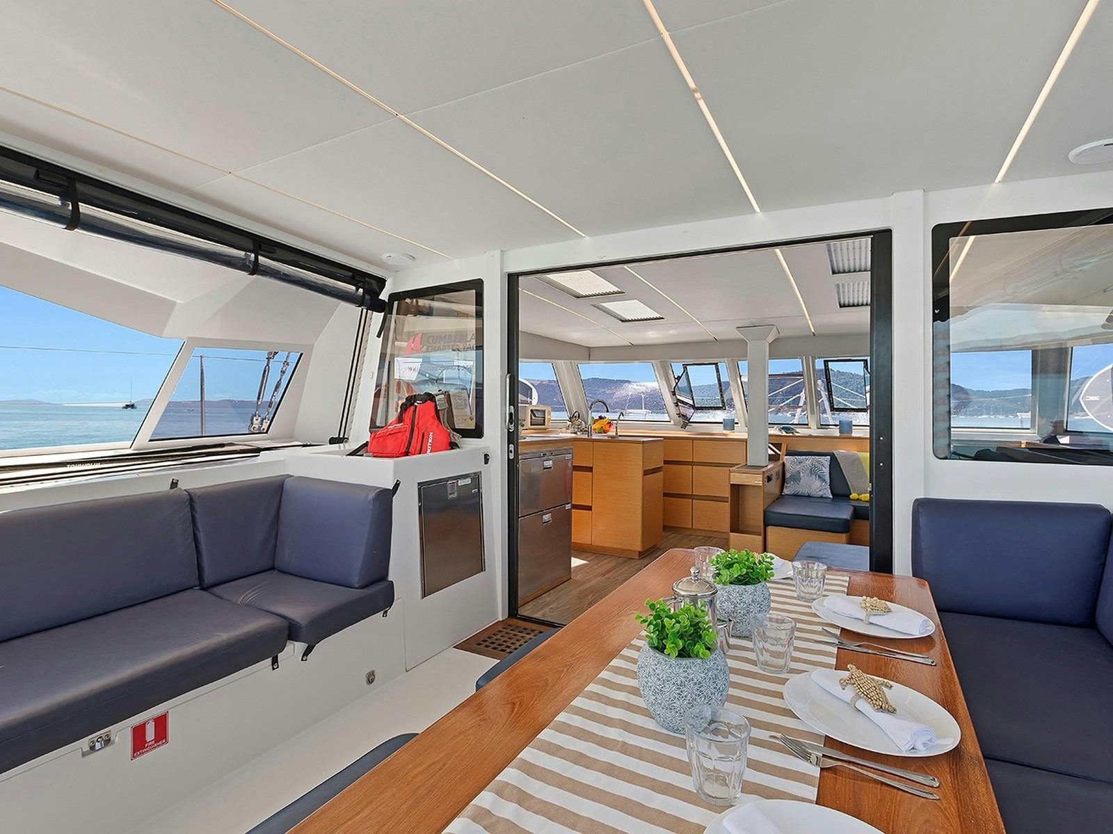 Nautitech Open 46 - Aft deck dining