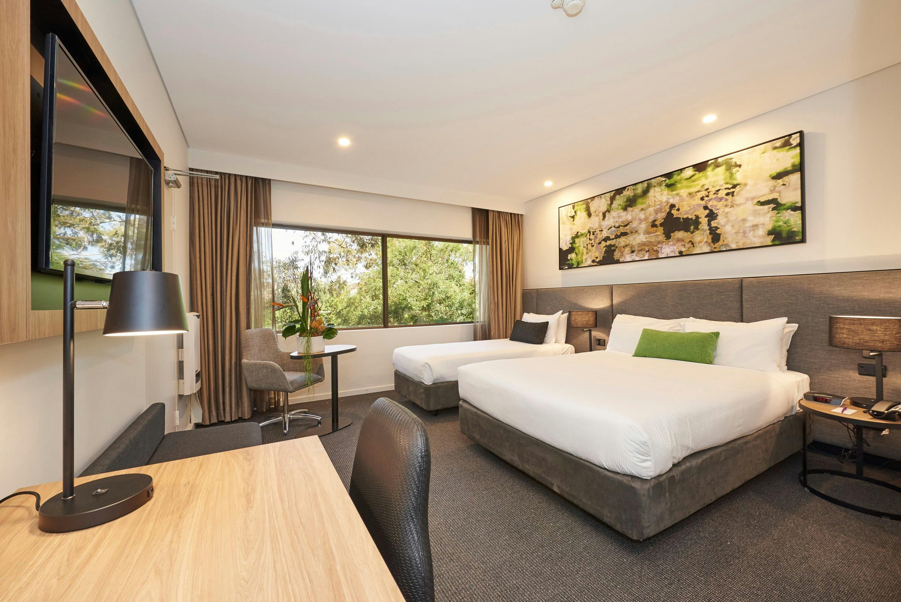Standard  Queen Room