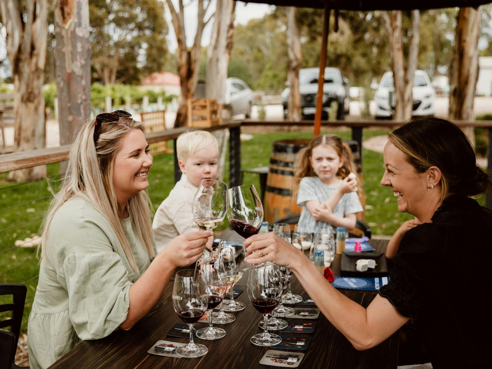 Kimbolton cellar door family experience