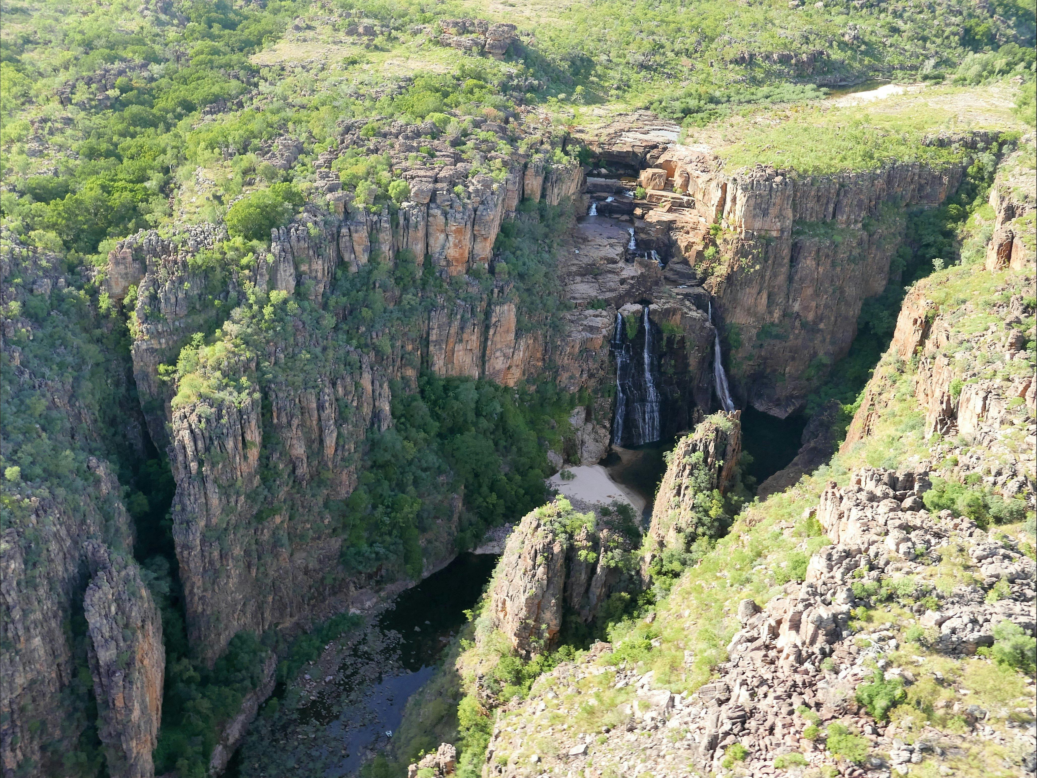 Twin Falls Plateau Walk