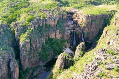 Twin Falls plateau walk