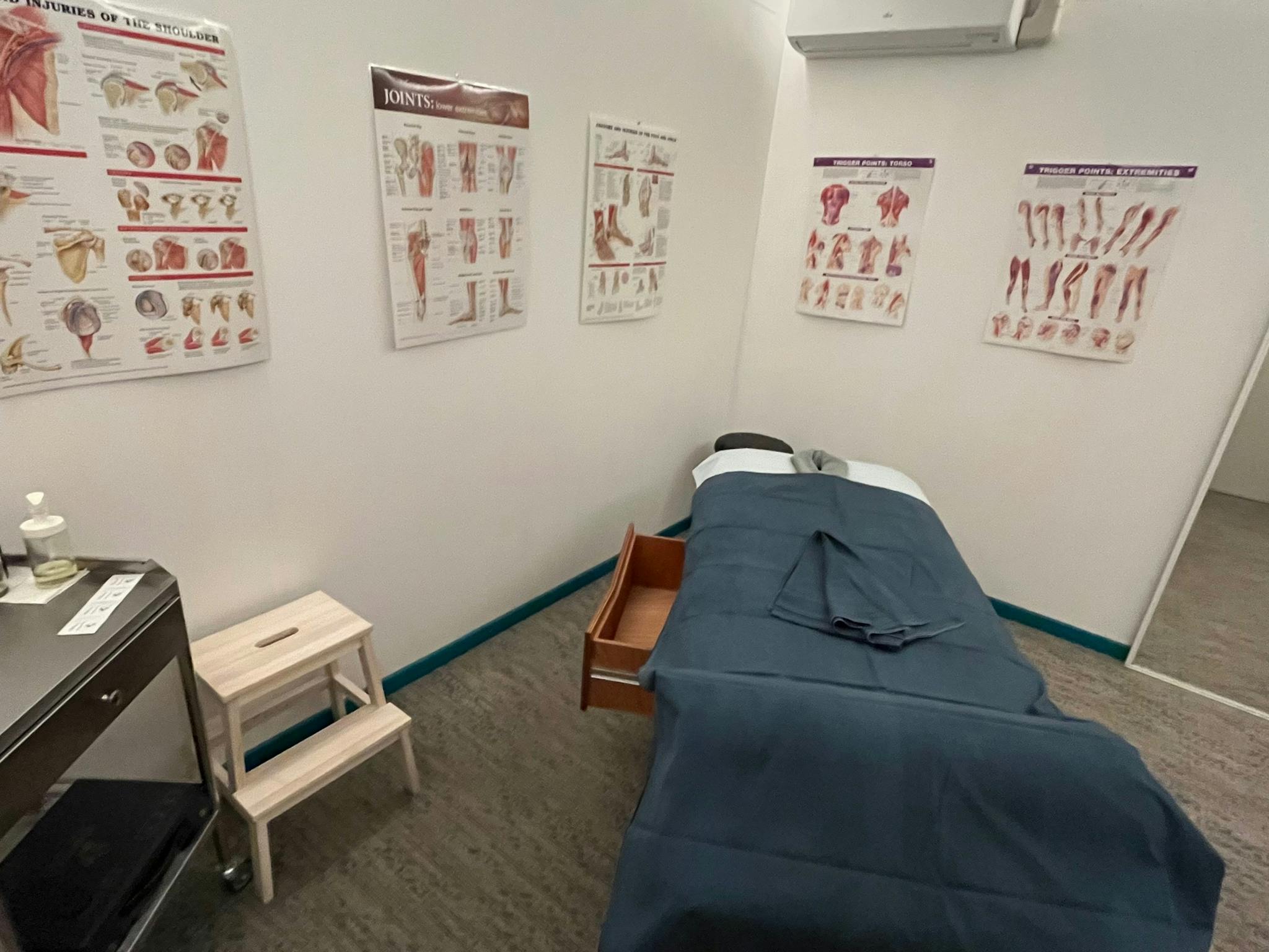 MassageMyo treatment room MassageMyo treatment room