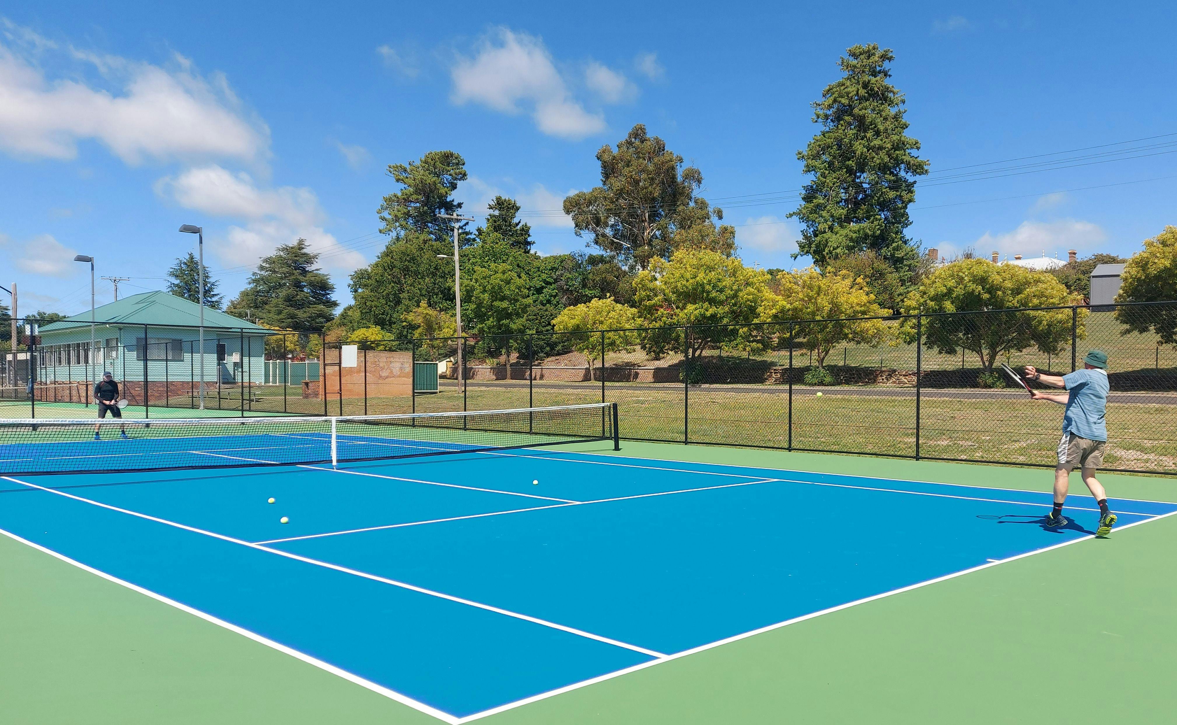 Social Tennis at the Glen Innes Tennis Club