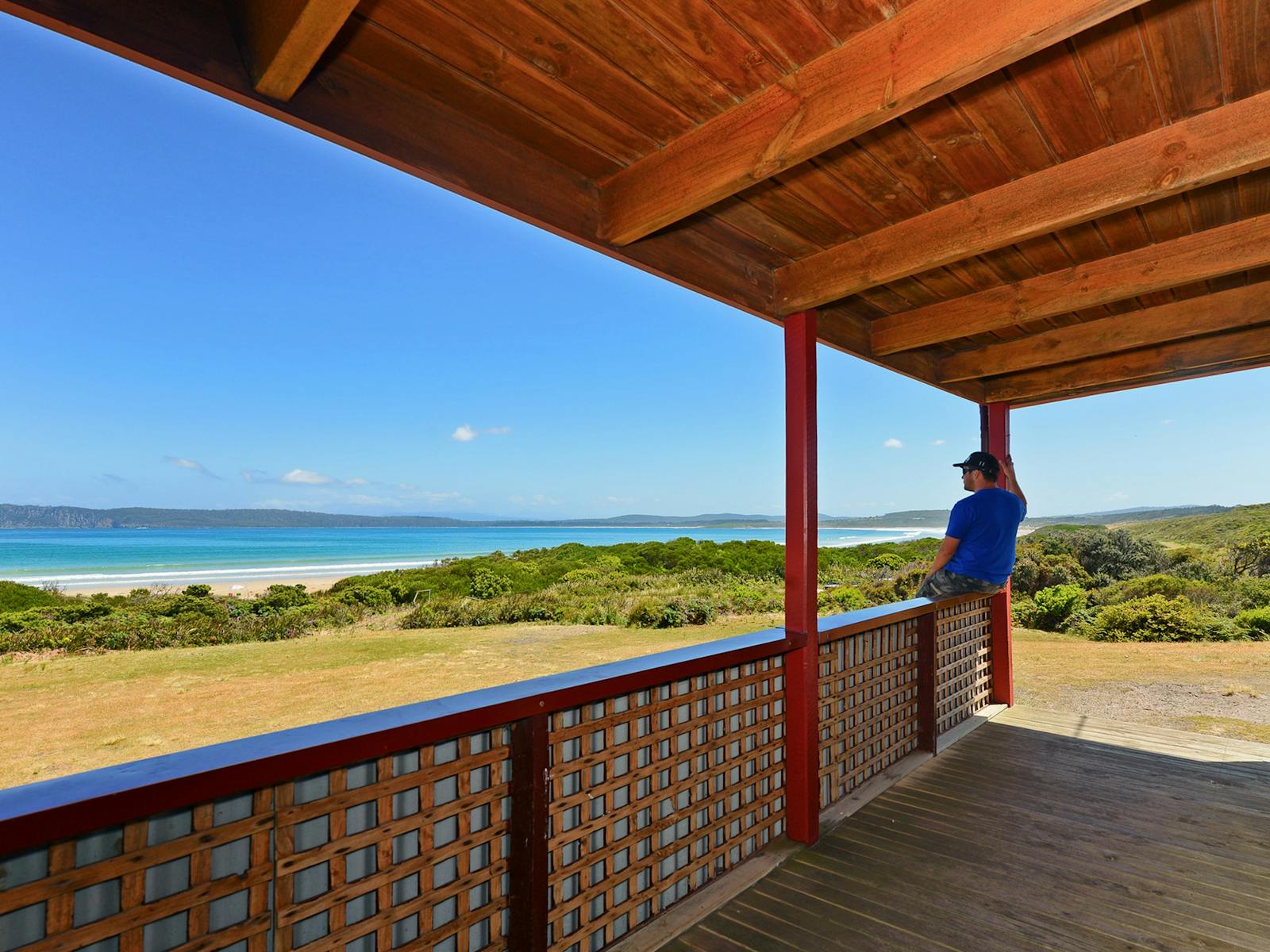 Cloudy Bay Cabin - Veranda