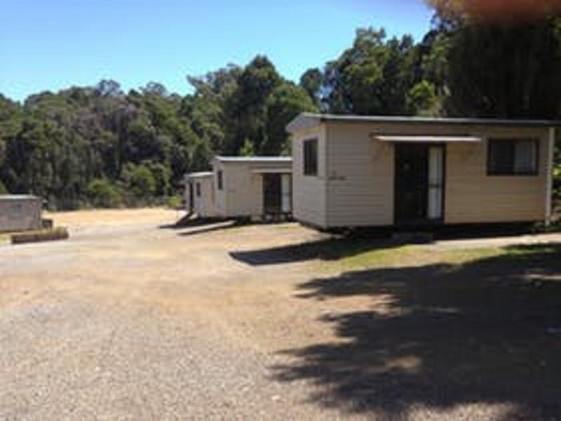 Park Cabin image