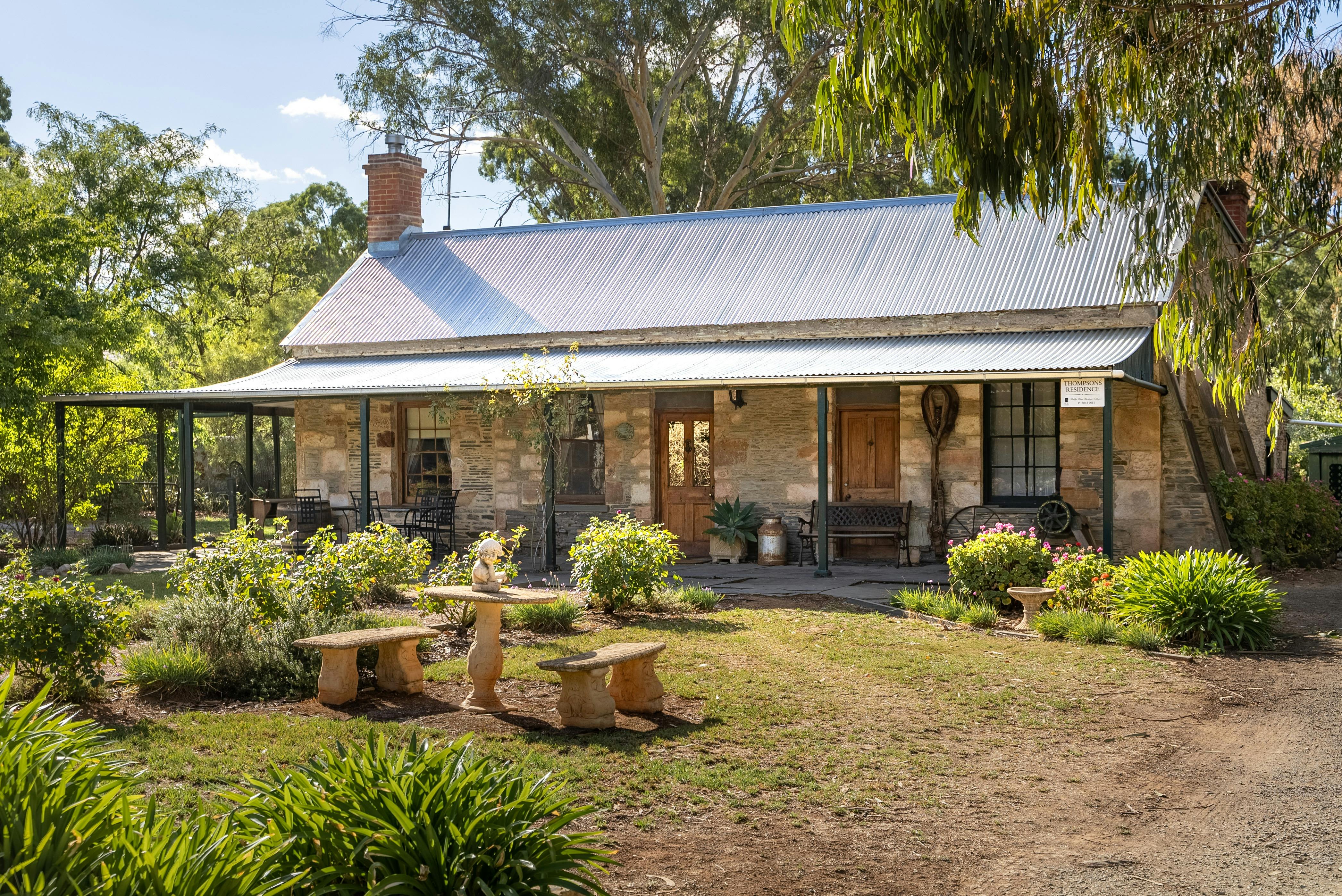 Reillys Wines Heritage B&B Cottages - Mintaro, Accommodation | So...