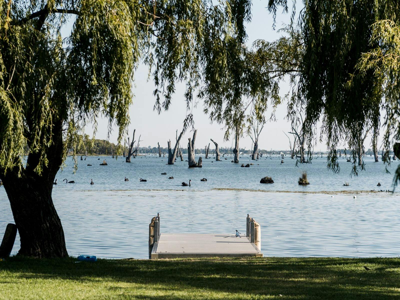 Private Jetty | Tasman Holiday Parks - Lake Mulwala