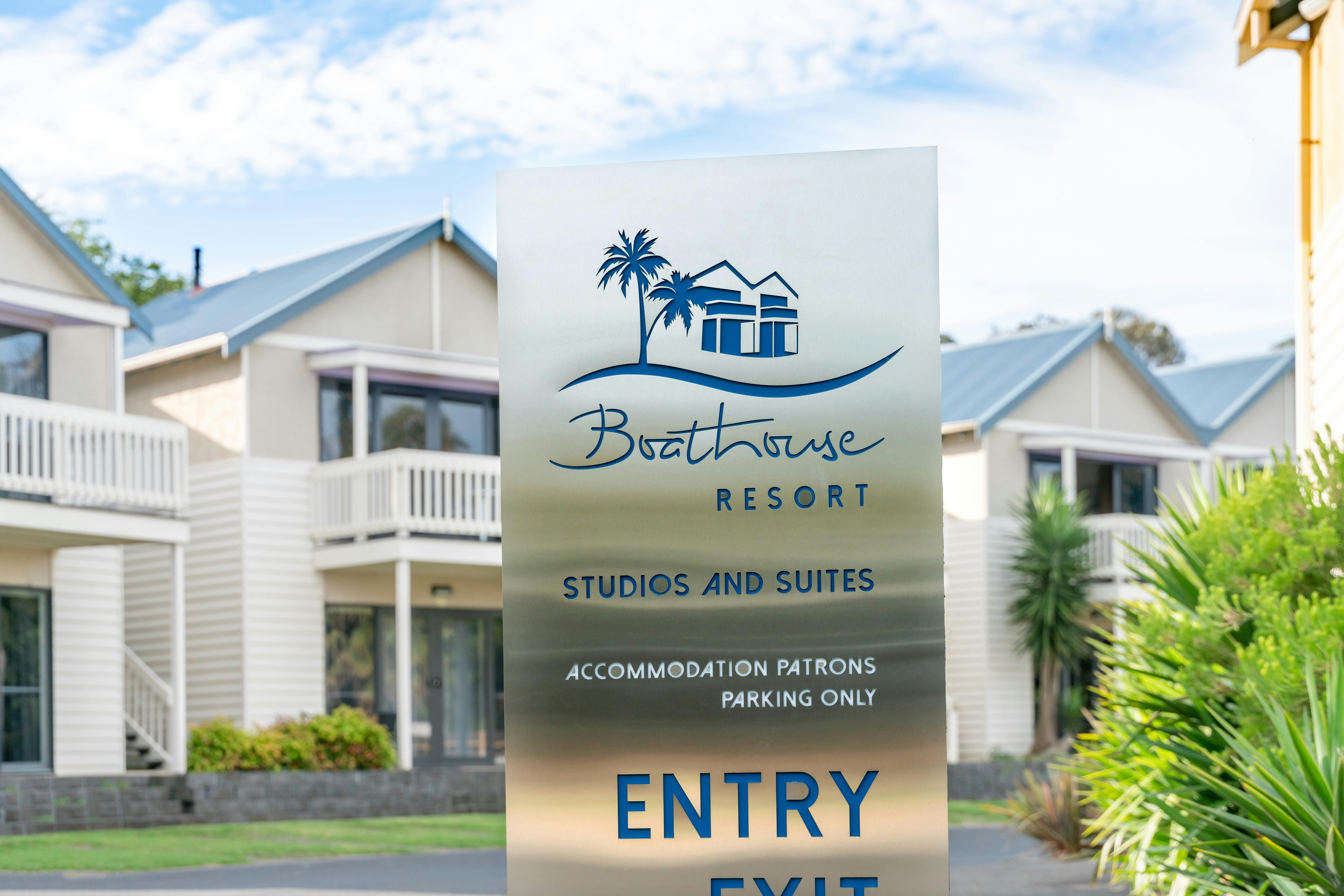 A relaxing and comfortable location awaits for you to rest at the end of the days walk.