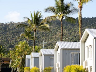 Villas | Tasman Holiday Parks - Airlie Beach