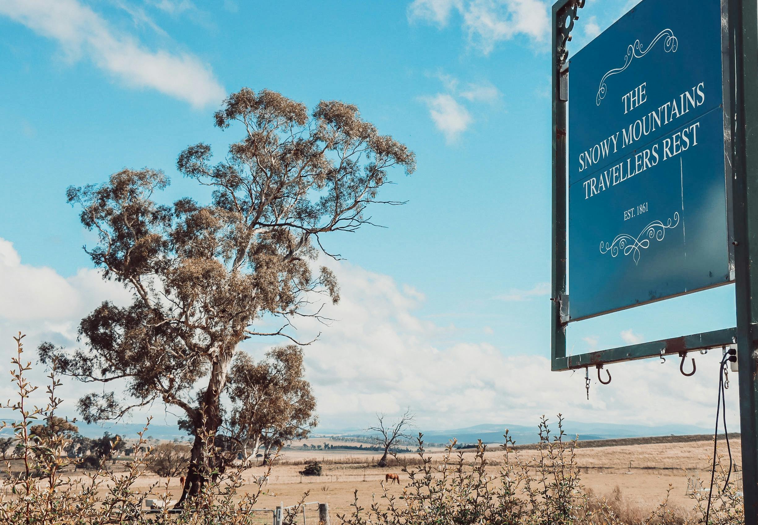 The Snowy Mountains Travellers Rest