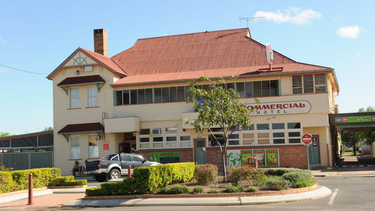 Tara Commercial Hotel