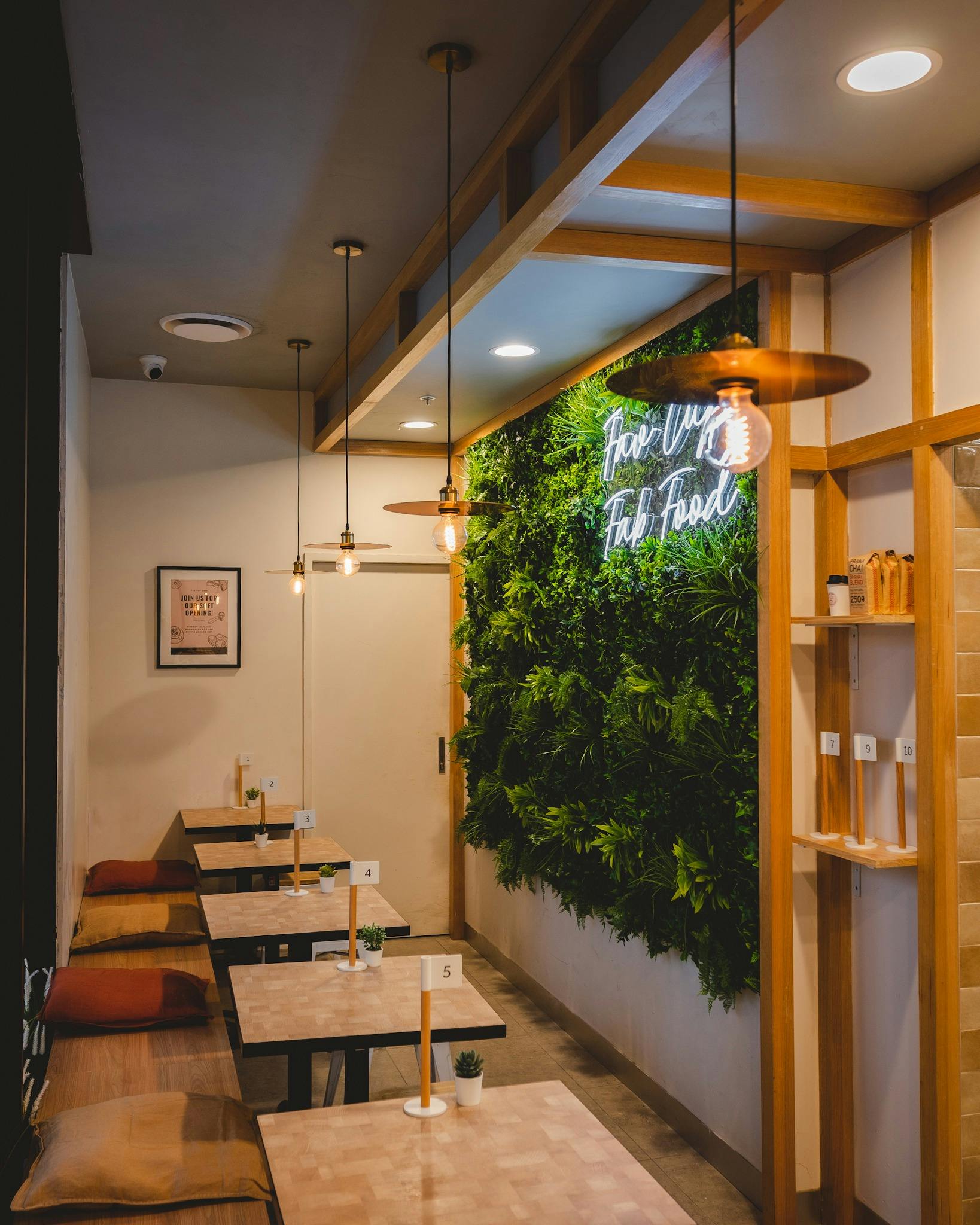 Good vibe and decent cup of coffee