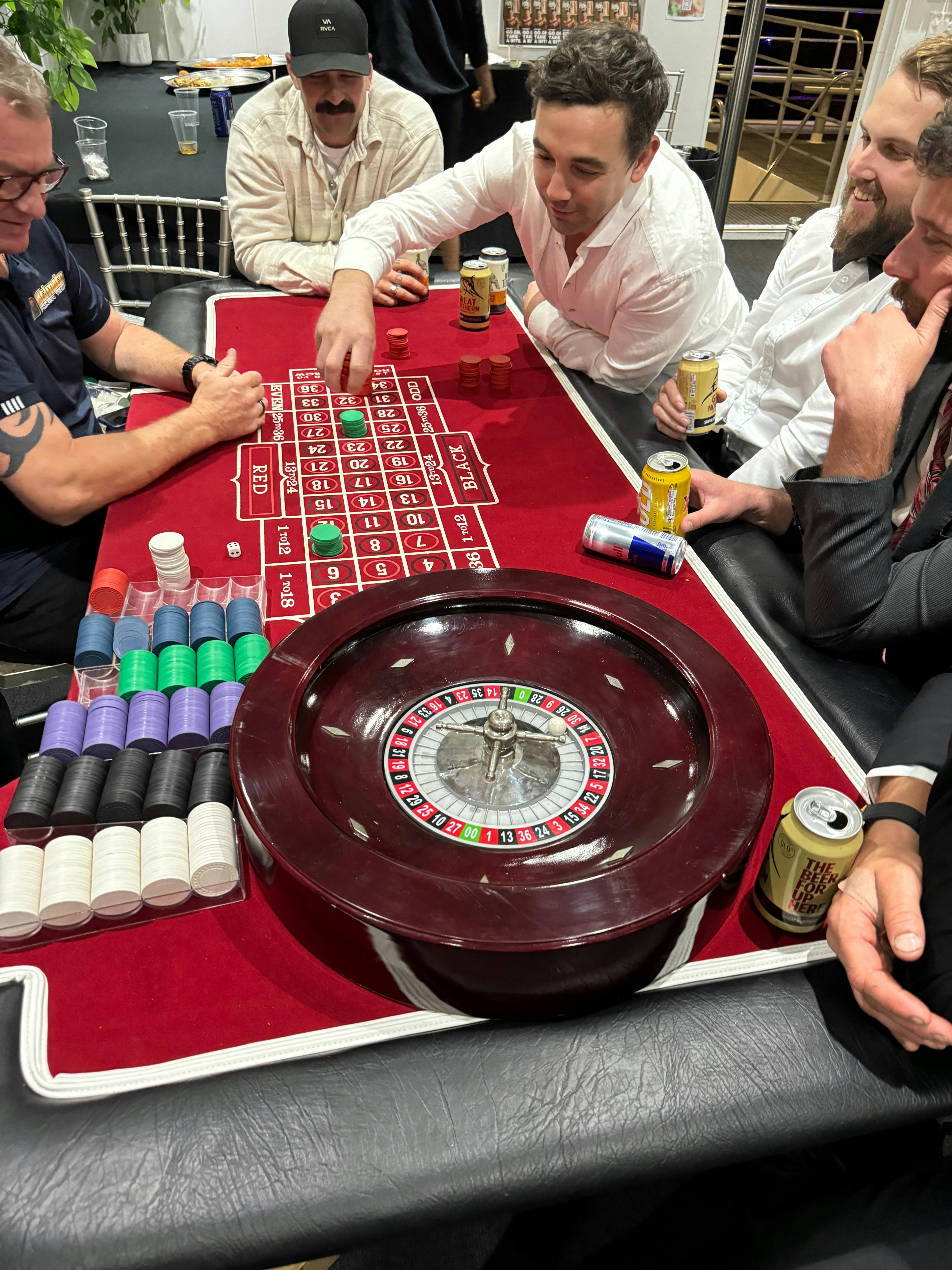 Cruising Casino Royale | Newcastle Harbour Cruise