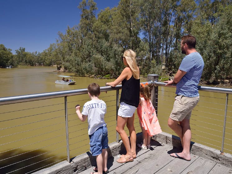 Family enjoying views of the Murray River at Barham
