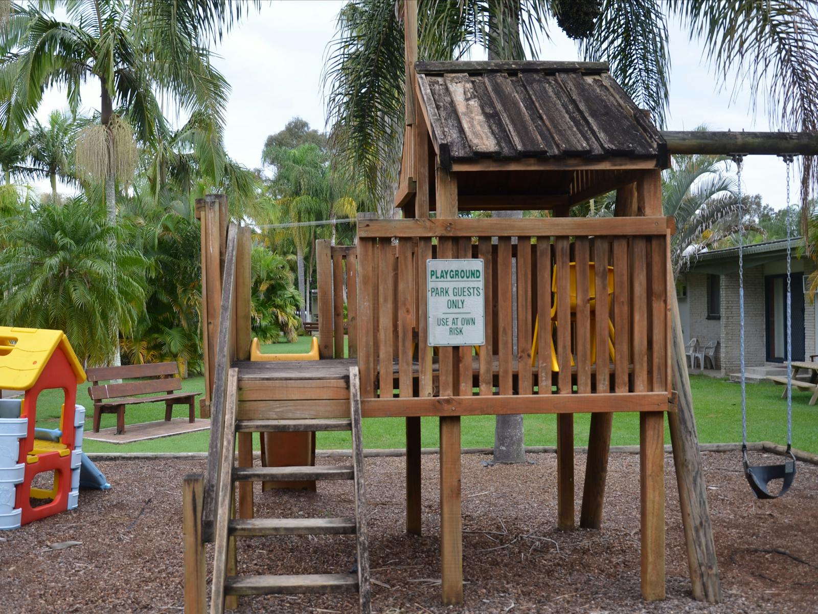 Freizeit Tourist Park Kinderspielplatz