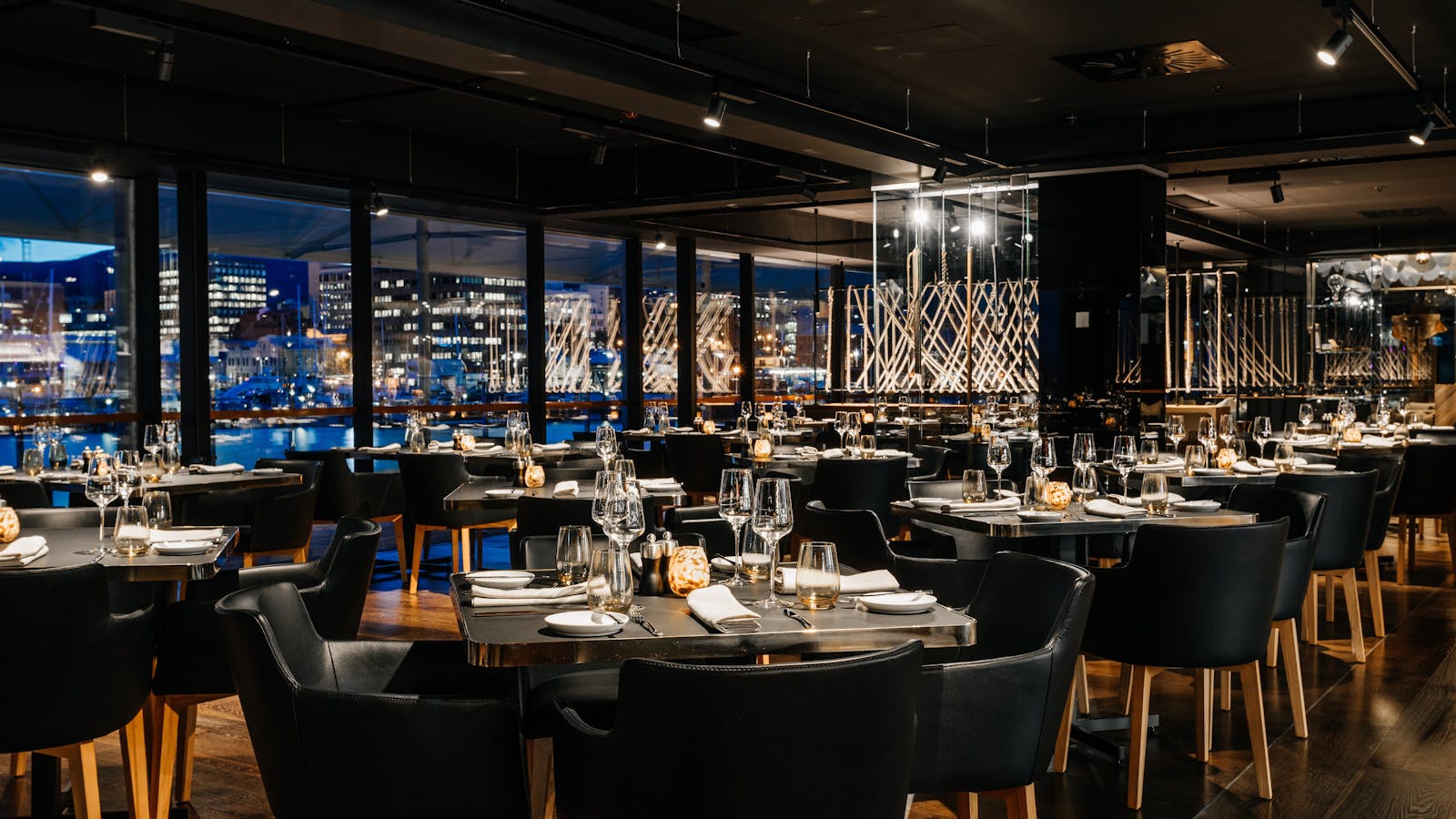 Old Wharf Restaurant - Premium Waterfront Seafood Restaurant