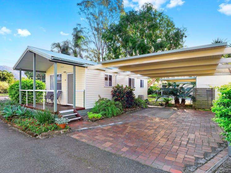 Cabin 18 at Dunbogan Caravan Park