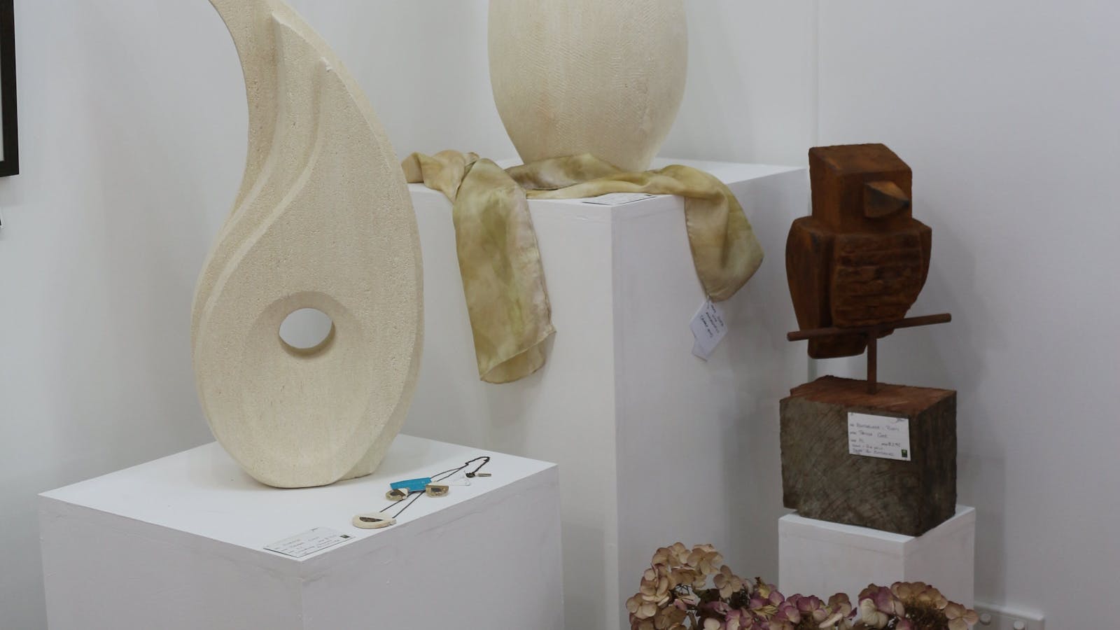 Artists On Parade Art Gallery