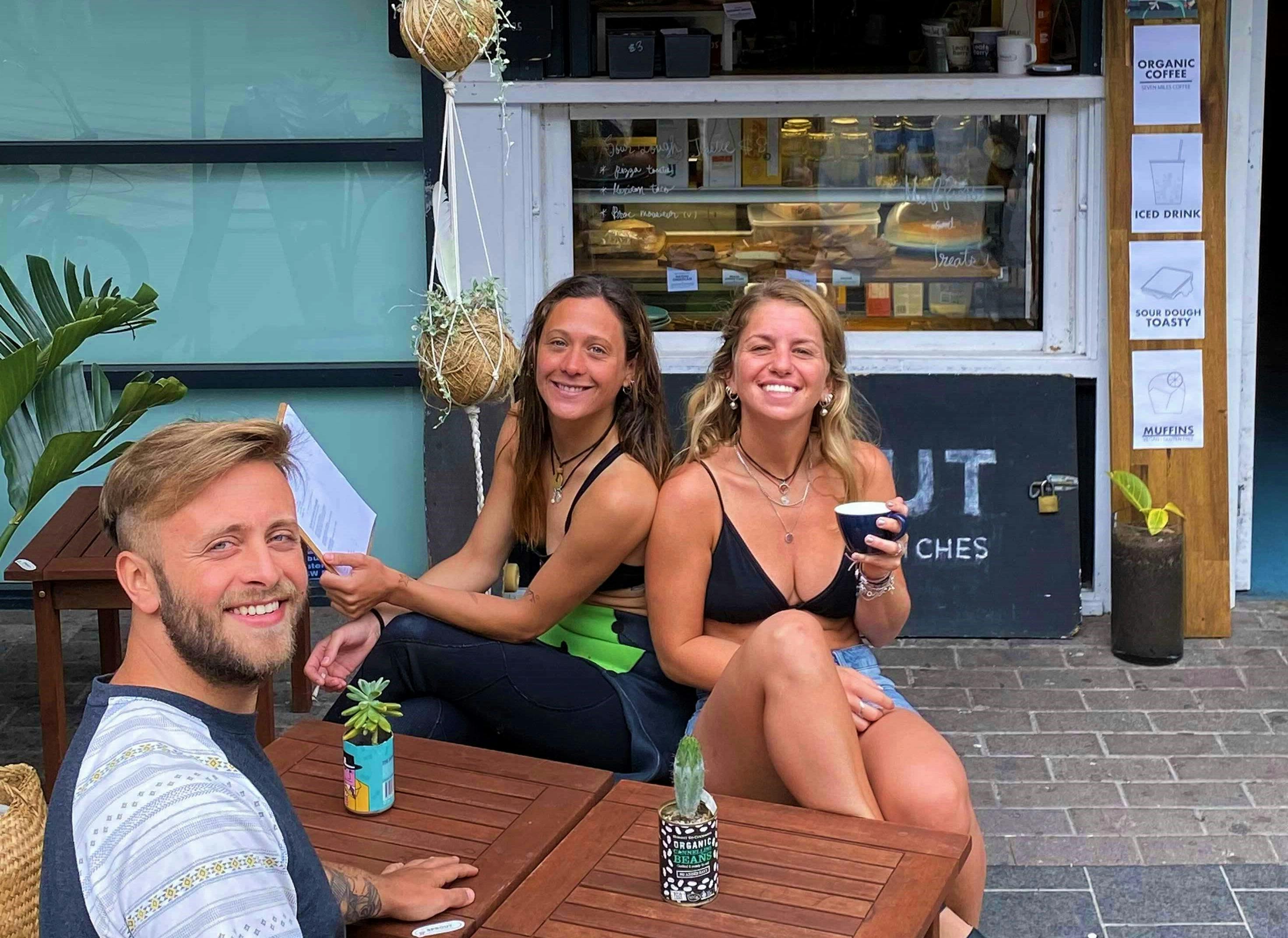 BOARDRIDER-BACKPACKER-BUDGET-MOTEL-MANLY-BEACH-SPROUT-CAFE