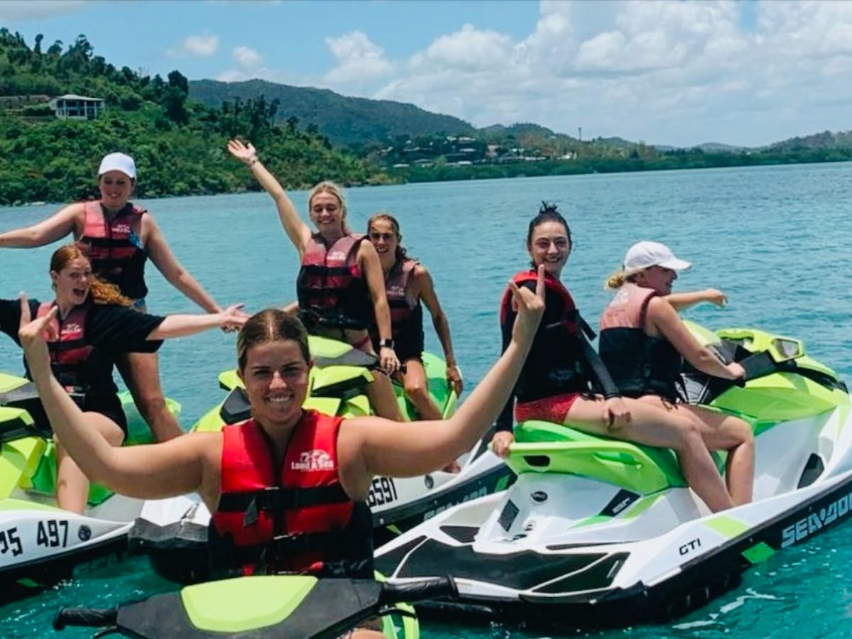 jetski hire airlie beach