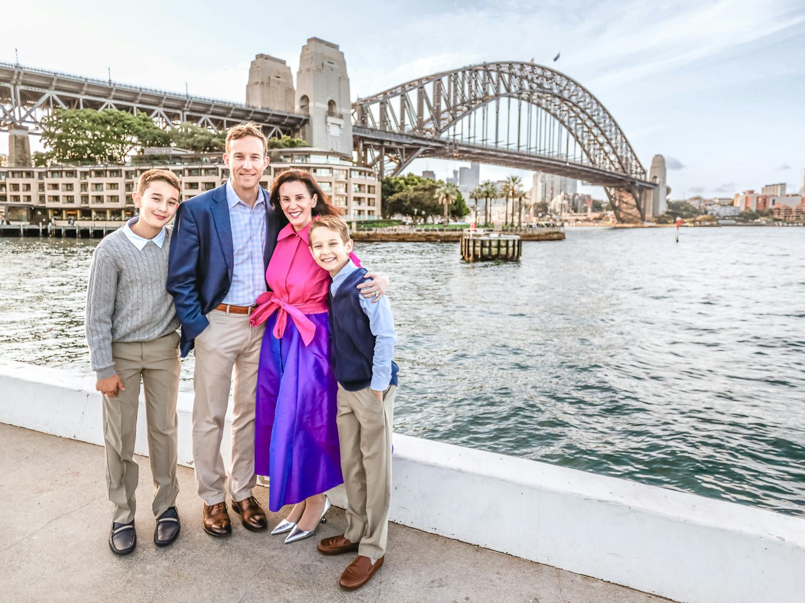Family photography with Harbour Bridge backdrop