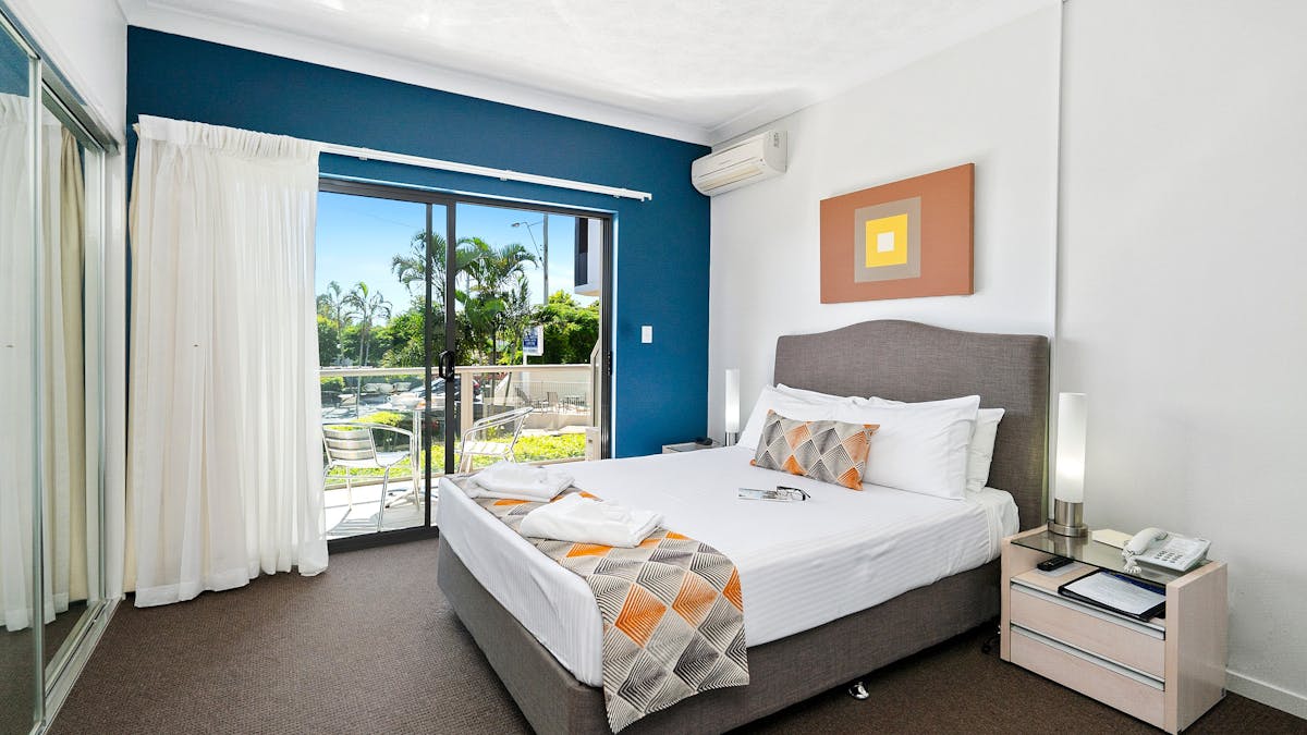 Comes with ensuite and generous kitchenette Comes with ensuite and generous kitchenette