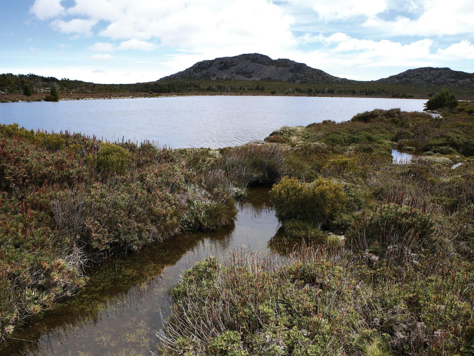 lakes, tarns, wilderness,