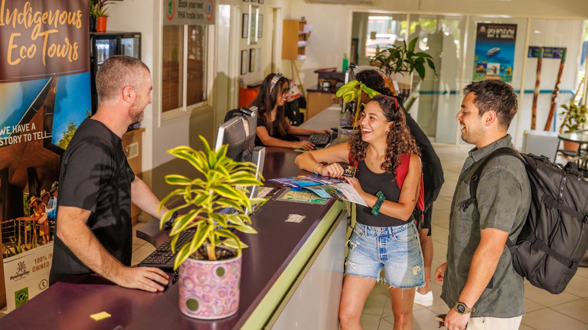 YHA Cairns reception