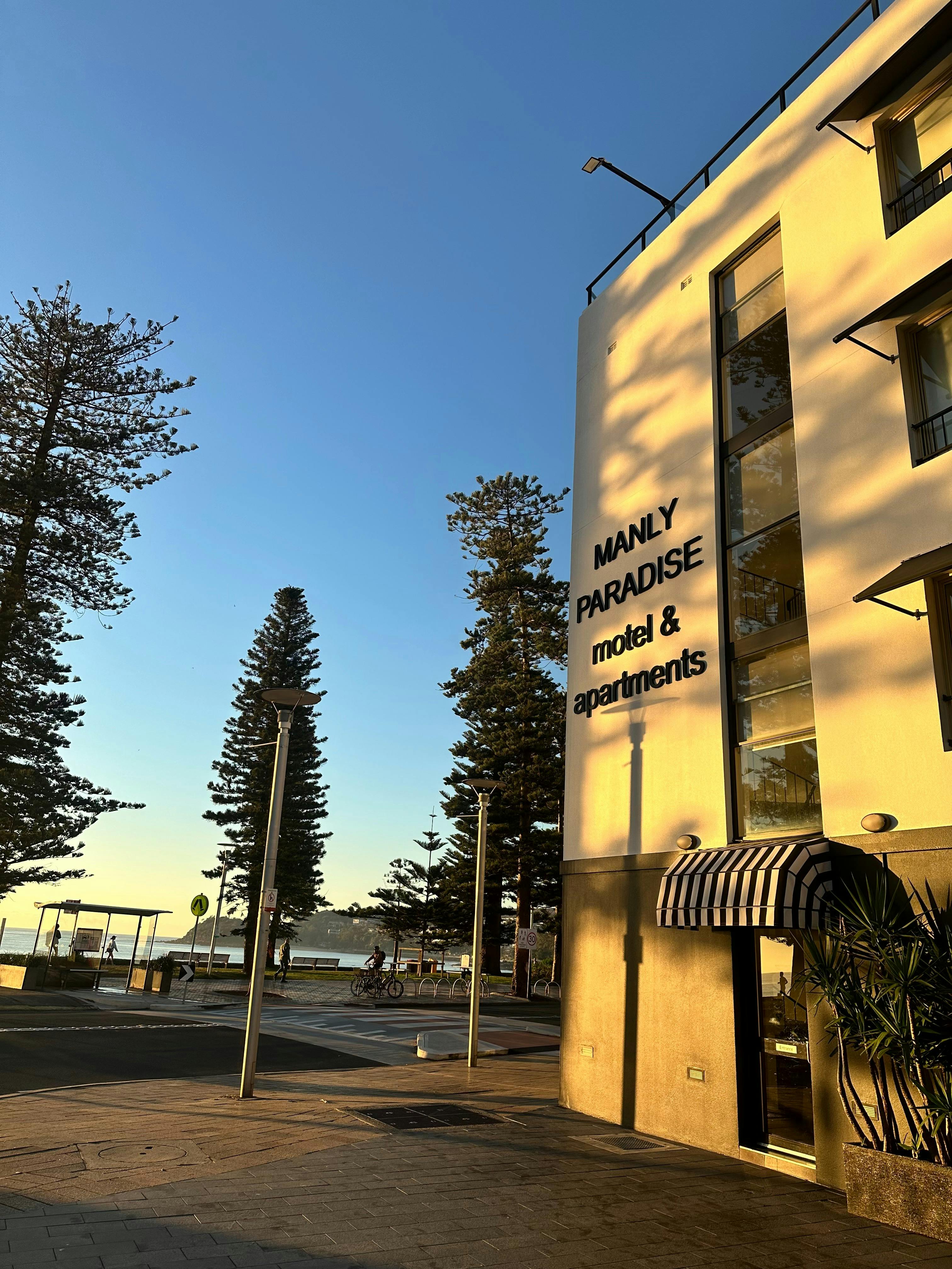 Manly Paradise Beachfront Motel and Apartments