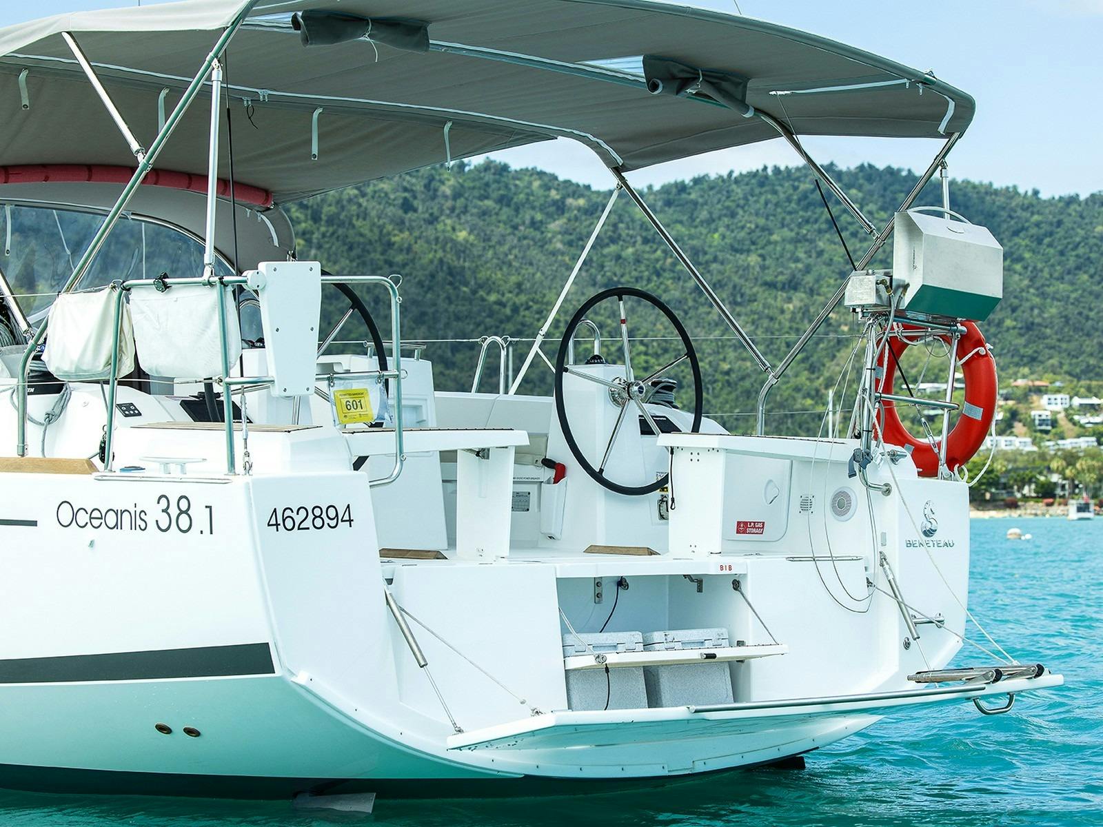 Beneteau 38.1 - Stern with fold down swim platform