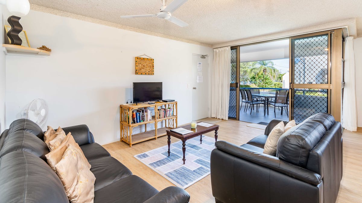 Lounge room