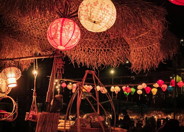 Valentine's Day 2025: An Enchanting Dining Experience at Glenelg Foreshore