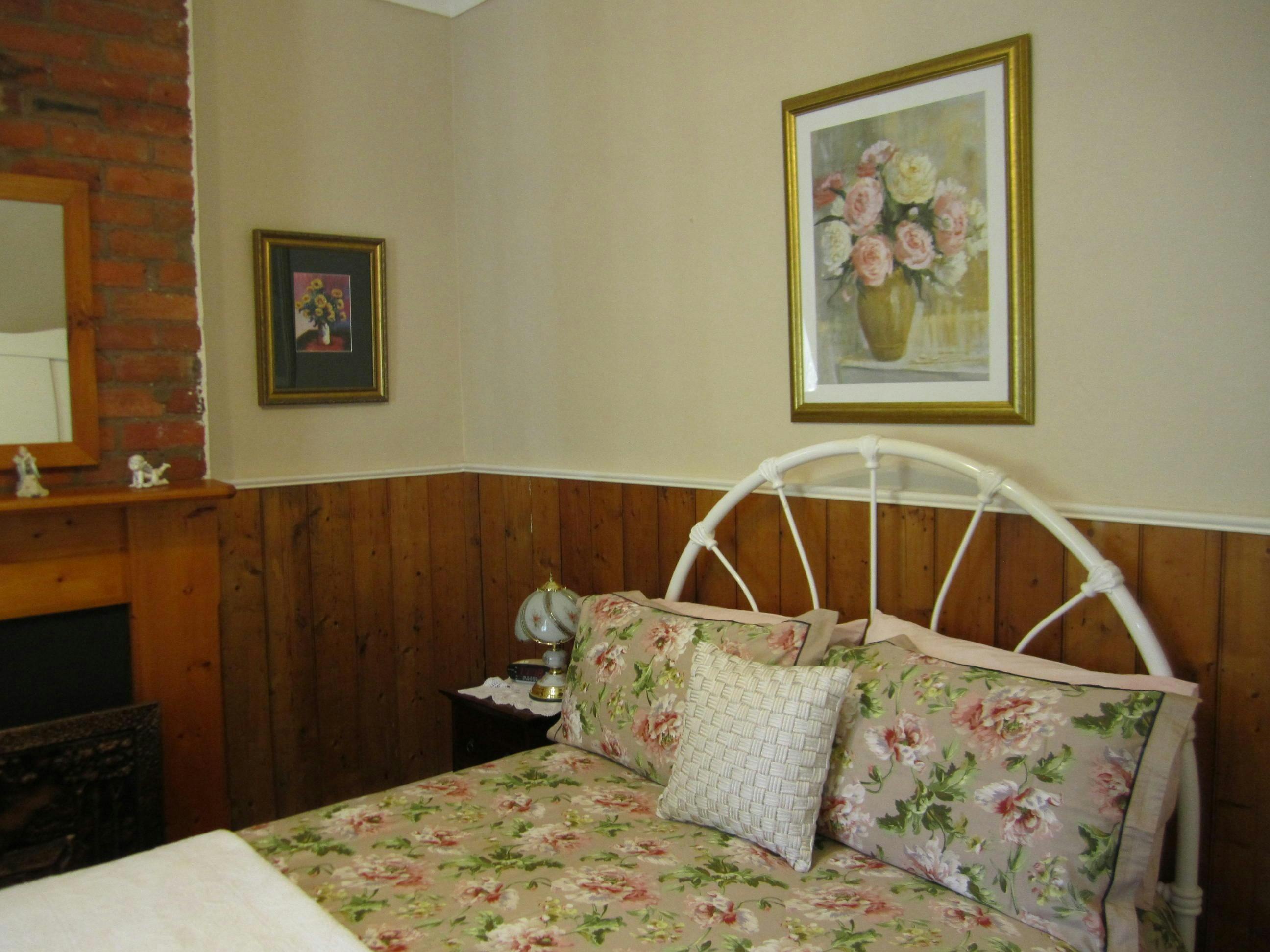 Main Bedroom. 1 double bed with electric blankets. View to front verandah