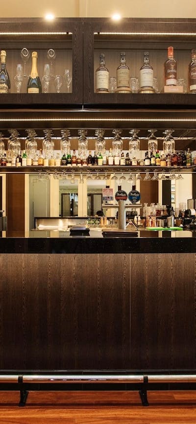Speakers Corner Bar