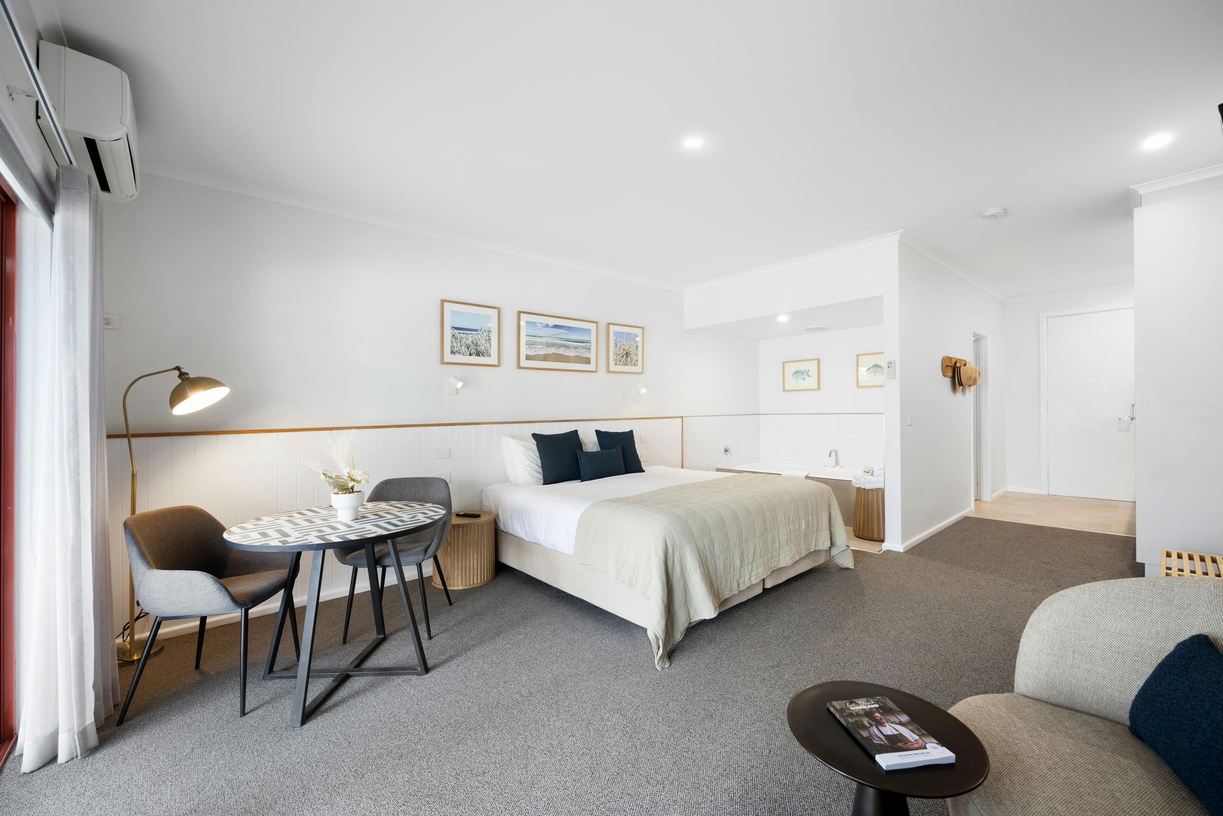 Waterfront Spa Motel