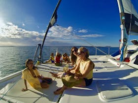 Family friendly tours on Eyre Peninsula. Sunset on a boat, seafood and oysters on a boat coffin bay