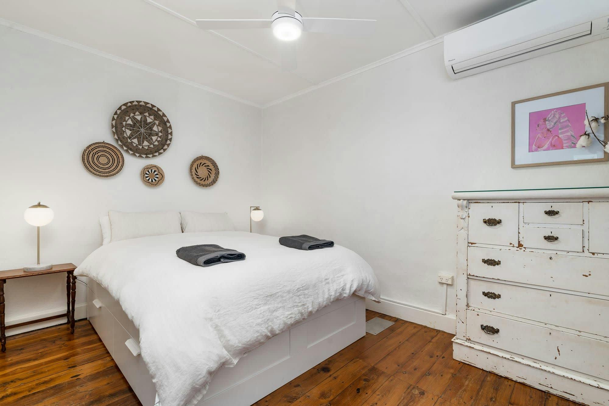 Queen bedroom with drawers