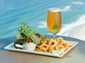 Skypoint Bistro & Bar