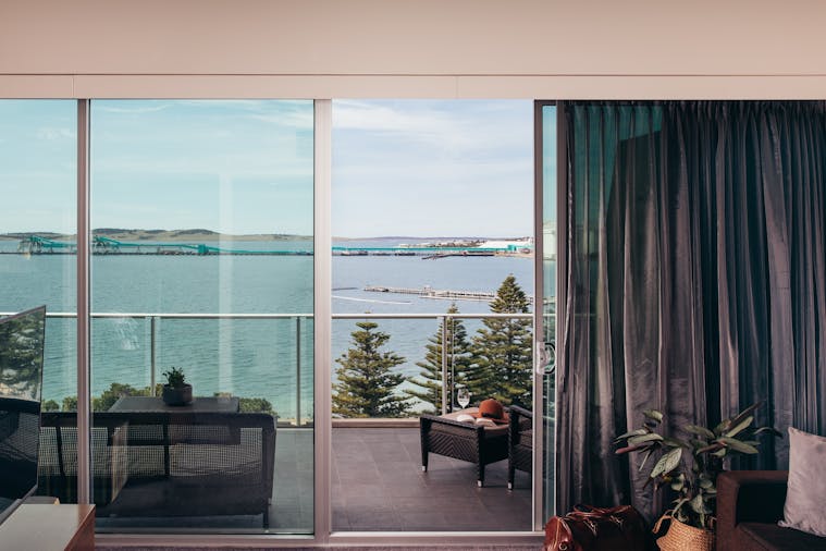 LUXURY OCEAN VIEW BALCONY SUITE