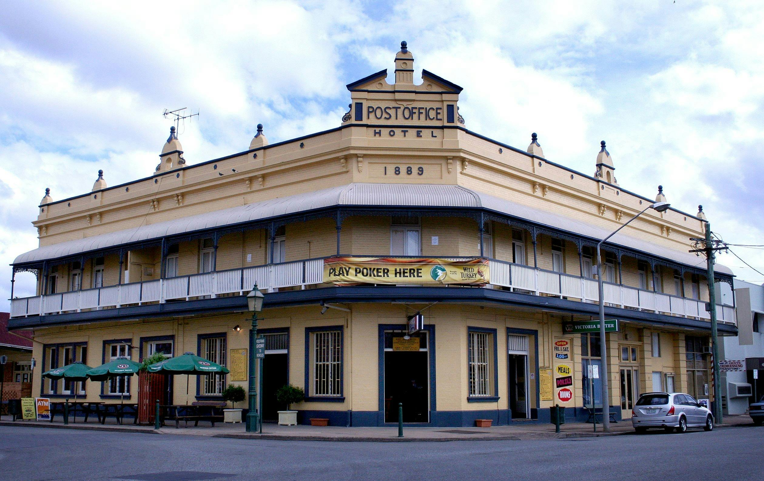 Post Office Hotel Maryborough