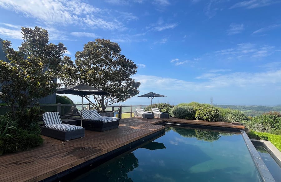 Infinity edge pool at EagleView Park