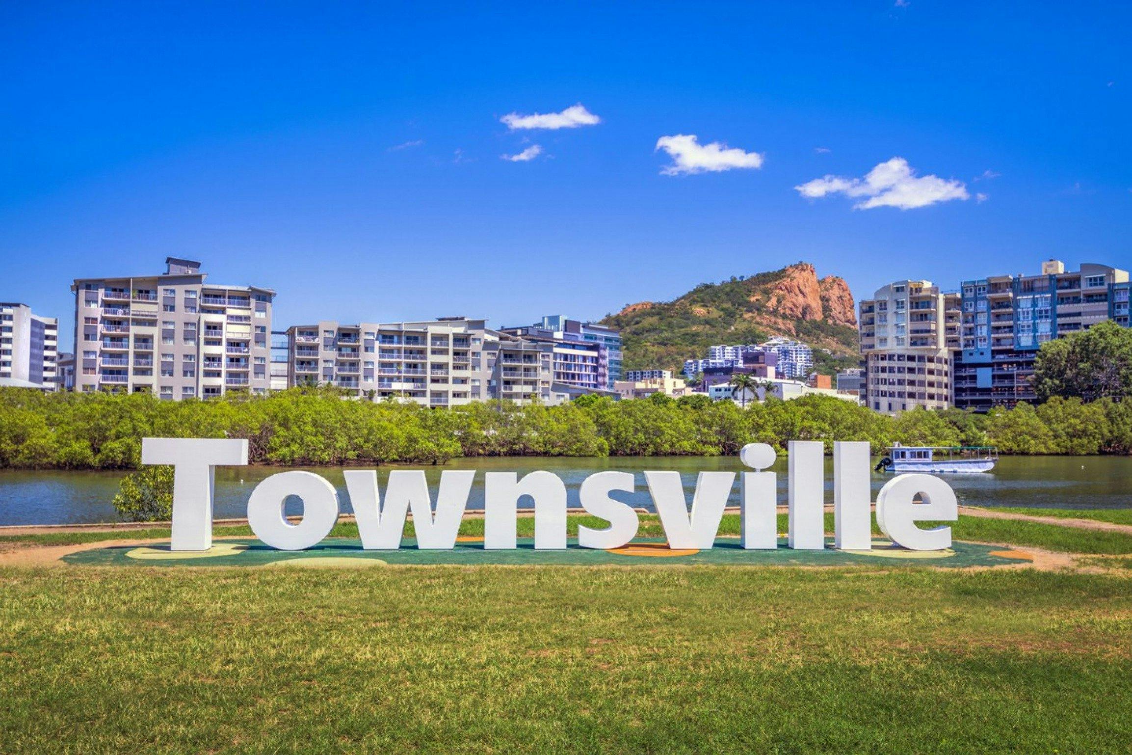 Townsville | Cairns & Great Barrier Reef