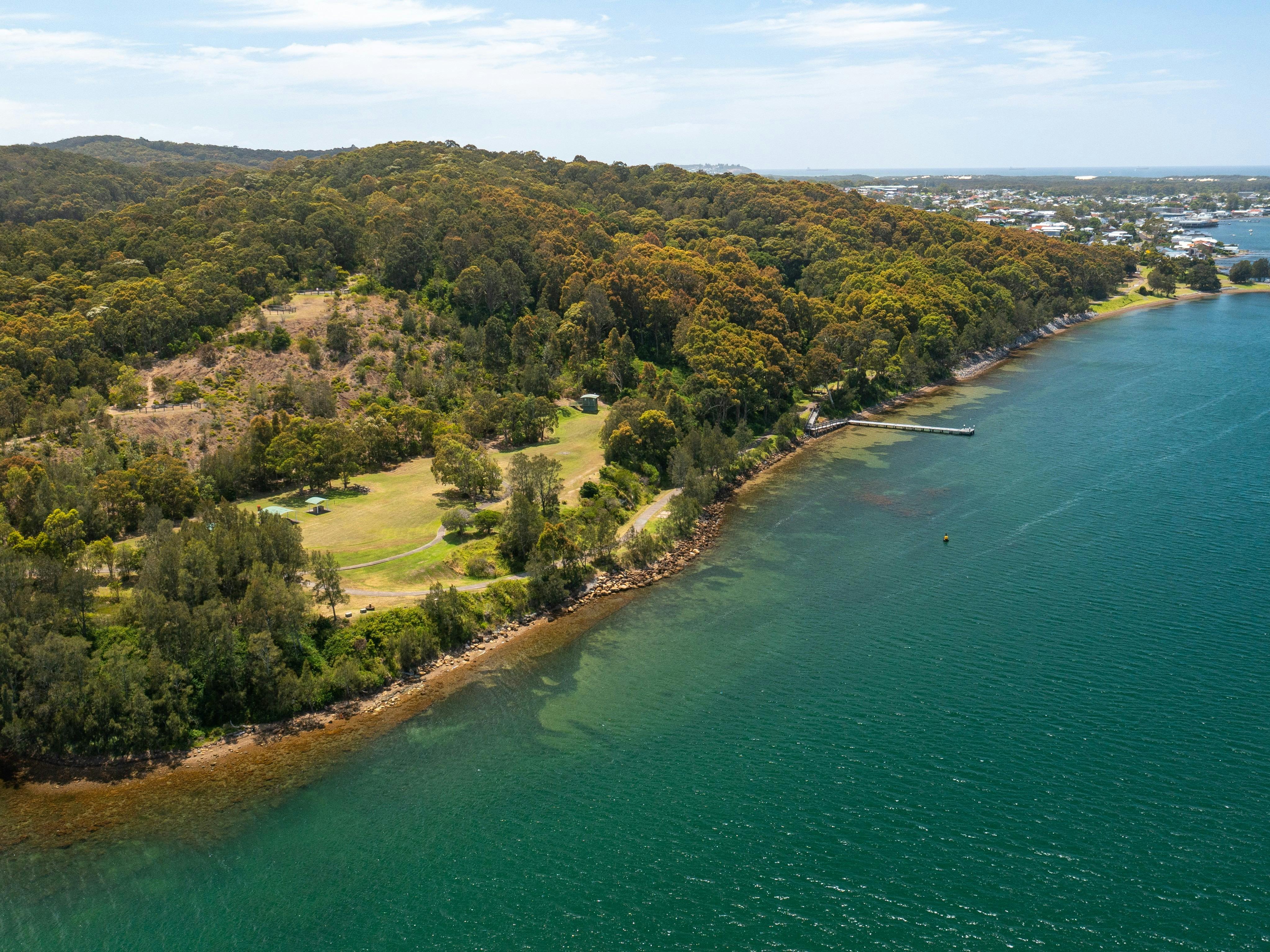 グリーンポイント保護区と散歩の空中ショット